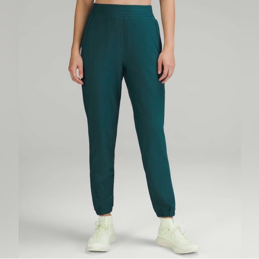 Lululemon Adapted State High-Rise Jogger Full Length Green Jasper